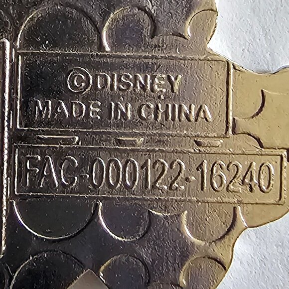 DISNEY Pin Trading ~ Disney Starter Set ~ Tinker Bell ~ 2017 - Picture 9 of 11